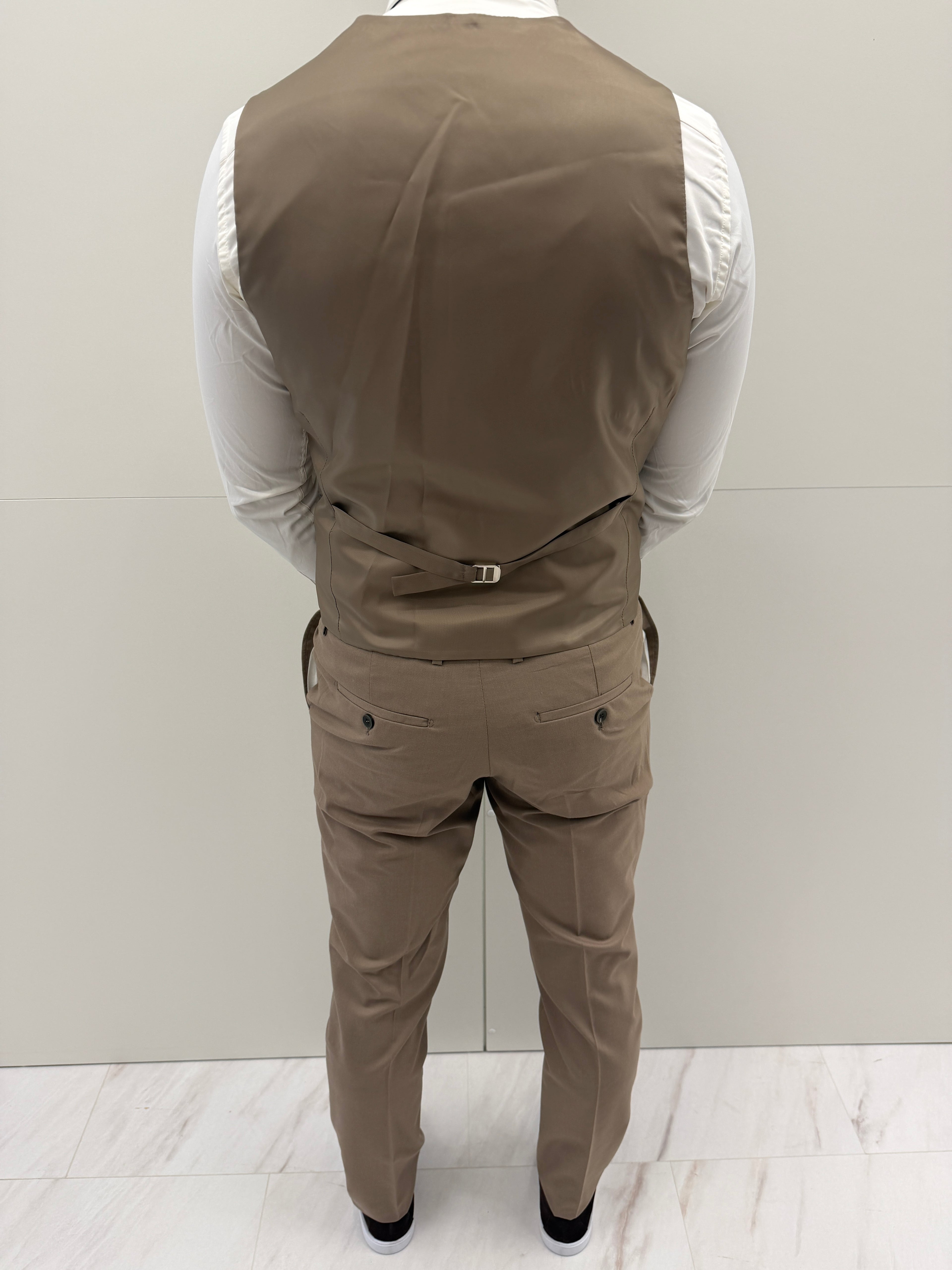 Doha Desert Taupe Heren 3-delig Pak